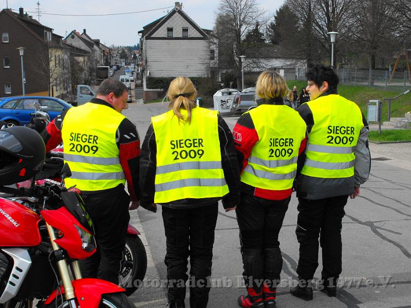 Saisoneroeffnungsfahrt 2010 - 005.jpg